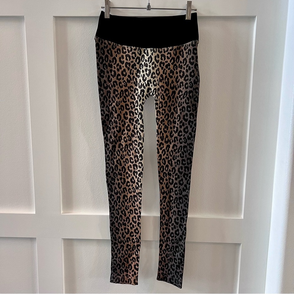 NWOT - Leopard / Cheetah Print Ombré Leggings pants
